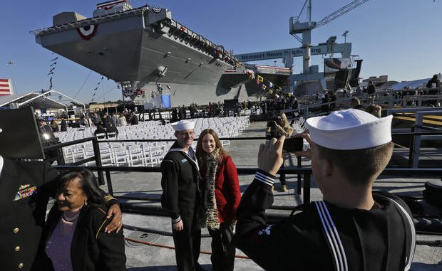حاملة USS Gerald R. Ford حاملة USS Gerald R. Ford