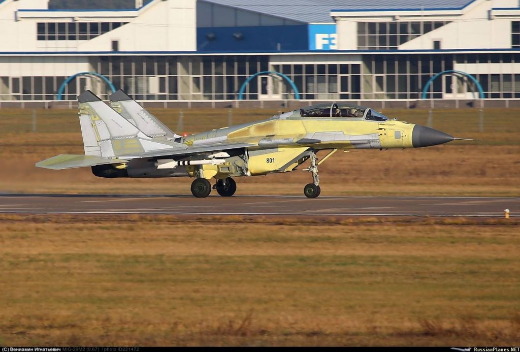 مقاتلة MiG-29M/M2 ثنائية المقعد ضمن اختبارات في قاعدة "جوكوفسكي" الروسية