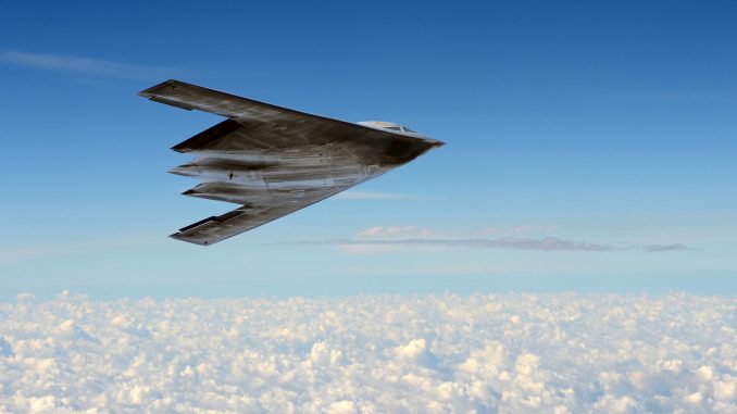 قاذفة بي-2 الأميركية قاذفة بي-2 الأميركية