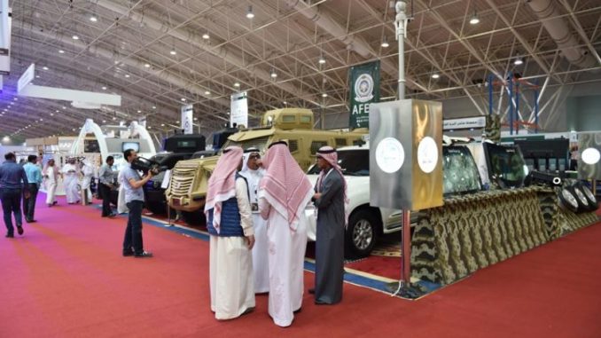 لقطة من معرض القوات المسلحة لدعم التصنيع المحلي "أفد 2016" خلال فعالياته في شباط/فبراير الماضي في المملكة العربية السعودية (الشرق الأوسط) لقطة من معرض القوات المسلحة لدعم التصنيع المحلي "أفد 2016" خلال فعالياته في شباط/فبراير الماضي في المملكة العربية السعودية (الشرق الأوسط)