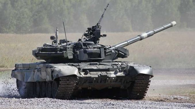 دبابة " Т-80" الروسية (صورة أرشيفية) دبابة " Т-80" الروسية (صورة أرشيفية)