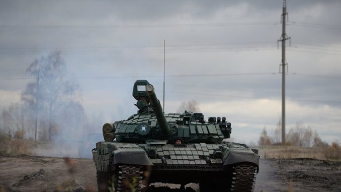 دبابة تي-72 (صورة أرشيفية) دبابة تي-72 (صورة أرشيفية)