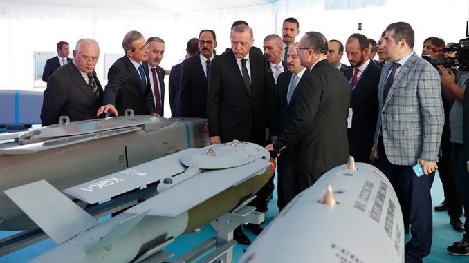 لقطة للرئيس التركي رجب طيب أردوغان خلال زيارته لحفل افتتاح البنية التحتية لتنمية التكنولوجيا الوطنية، بالعاصمة أنقرة في 31 تشرين الأول/أكتوبر 2018 (وكالة الأناضول) لقطة للرئيس التركي رجب طيب أردوغان خلال زيارته لحفل افتتاح البنية التحتية لتنمية التكنولوجيا الوطنية، بالعاصمة أنقرة في 31 تشرين الأول/أكتوبر 2018 (وكالة الأناضول)