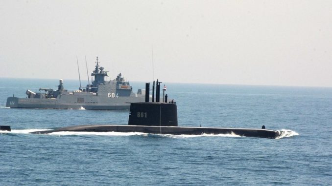 غواصة مصرية (صورة أرشيفية) غواصة الجيش المصري