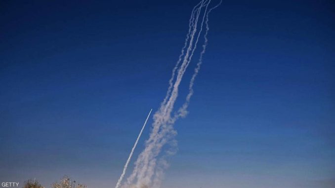 صواريخ أطلقت من قاعدة القيارة خلال الحرب على داعش (صورة أرشيفية) صواريخ أطلقت من قاعدة القيارة