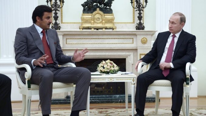 الرئيس الروسي فلاديمير بوتين وأمير قطر الشيخ تميم بن حمد آل ثاني