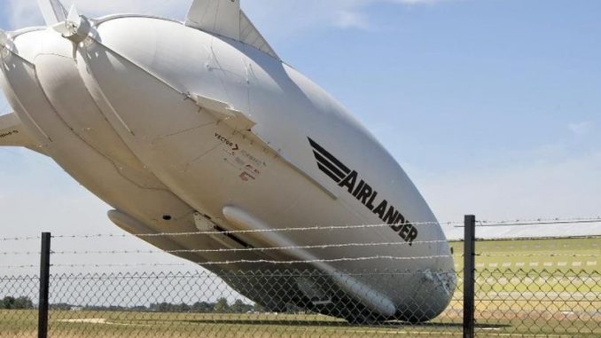 تحطم Airlander 10