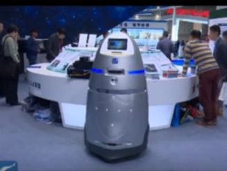 روبوت صيني