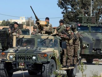 أفراد من قوات الأمن التونسية في بن قردان