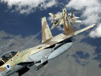 مقاتلتا أف-15 تابعتان لسلاح الجو الإسرائيلي