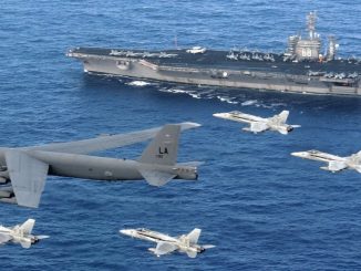 أسطول سفن وطائرات تابع للقوات المسلحة الأميركية