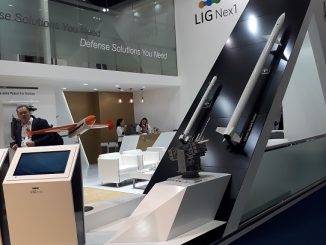 منصة عرض شركة LIG NEX1 في آيدكس 2017