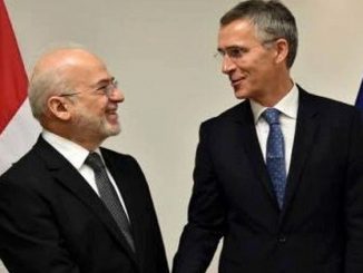 وزير الخارجية العراقي إبراهيم الجعفري وأمين عام الناتو ينس ستولتنبرغ