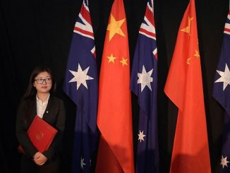 أعلام الصين وأستراليا