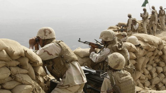 قوات سعودية على الحدود مع اليمن قوات سعودية على الحدود مع اليمن