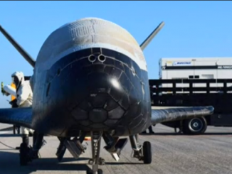 مركبة x-37b الفضائية