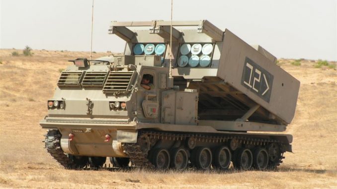 راجمة صواريخ M270 MLRS (صورة أرشيفية) راجمة صواريخ