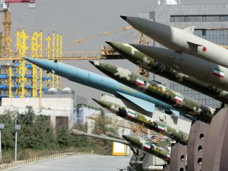 صواريخ إيرانية الصنع
