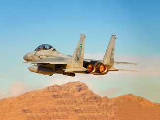 مقاتلة أف-15 سعودية