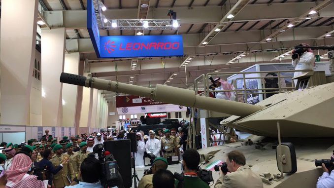 لقطة من معرض BIDEC 2017 (شركة ليوناردو) لقطة من معرض BIDEC 2017 (شركة ليوناردو)