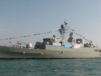 سفينة عسكرية إيرانية