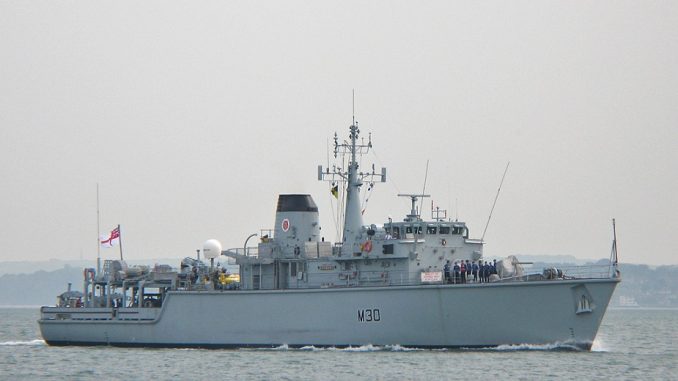 سفينة مكافحة الألغام فئة HMS Ledbury تابعة للبحرية الملكية البريطانية سفينة مكافحة الألغام فئة HMS Ledbury تابعة للبحرية الملكية البريطانية