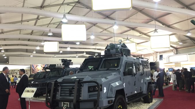 مركبات الجواد، المها والوشق الأردنية في جناج مجموعة كادبي الاستثمارية ضمن فعاليات مهرض "سوفكس 2018" (الأمن والدفاع العربي)