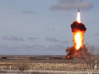 اختبار صاروخ دفاع جوي روسي