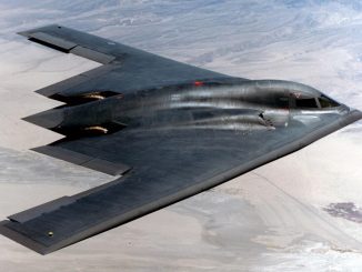 قاذفة القنابل الأميركية B-2