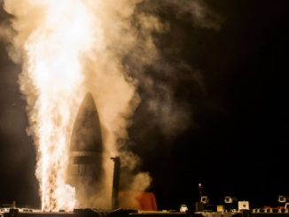 لقطة من عملية اختبار صاروخ SM-3 Block IIA الناجحة في 3 شباط/فبراير 2017، في منشأة نطاق الصواريخ في المحيط الهادئ التابعة للبحرية الأميركية في كاواي، هاواي (وكالة الدفاع الصاروخي/رايثيون)
