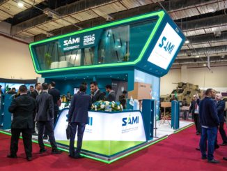 جناح شركة SAMI خلال معرض إيدكس 2018