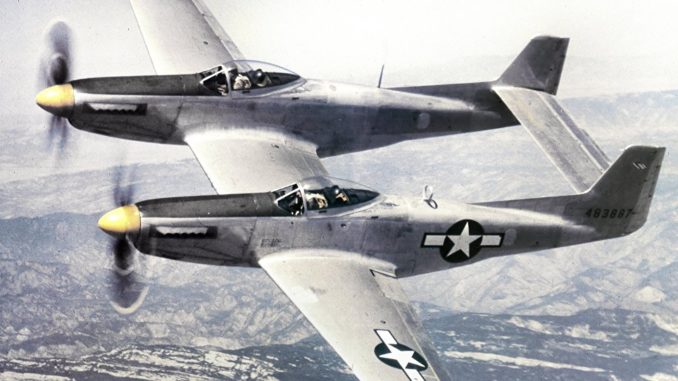 مقاتلة F-82 twin Mustang (صورة أرشيفية) مقاتلة mustang