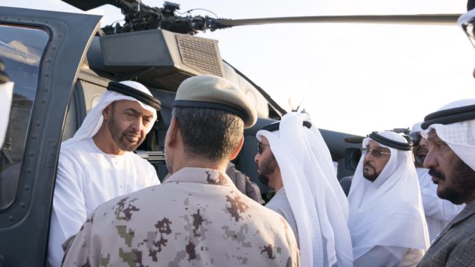 الشيخ محمد بن زايد آل نهيان، ولي عهد أبوظبي نائب القائد الأعلى للقوات المسلحة- على هامش تدشين منظومة التسليح الكاملة في 22 كانون الثاني/ يناير 2019 منظومة التسليح