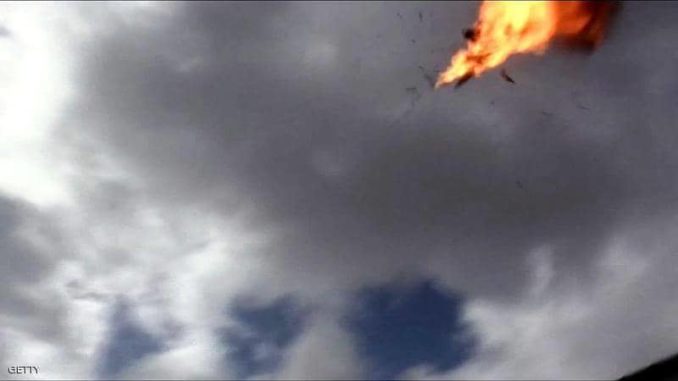 صورة أرشيفية لتدمير طائرة حوثية مسيرة صورة أرشيفية لتدمير طائرة حوثية مسيرة
