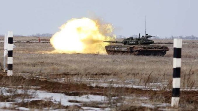 دبابة سلاح المظليين الروس "تي-72 بي 3" (صورة أرشيفية) دبابة سلاح المظليين الروس "تي-72 بي 3"