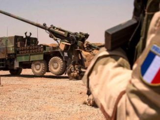 عنصر من القوات المسلحة الفرنسية في العراق