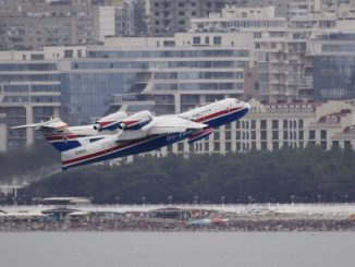 طائرة "بي – 200" البرمائية الروسية