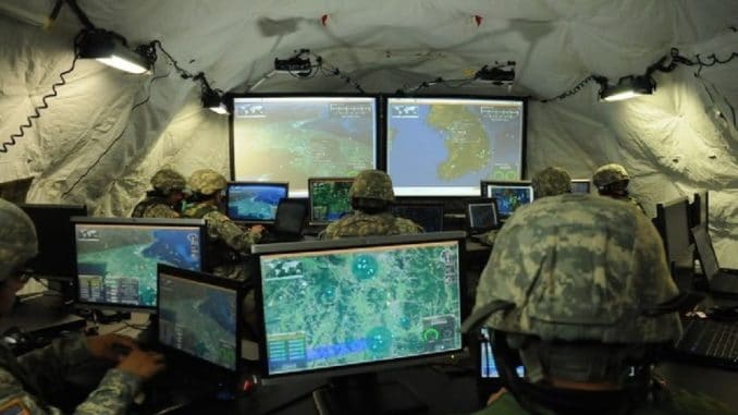 إختبار على إعتراض صاروخ مجنّح (موقع شركة Northrop Grumman) صاروخ مجنّح