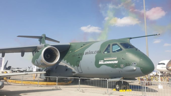 طائرة C-390 Millenium خلال فعاليات معرض دبي للطيران 2019 (الأمن والدفاع العربي - صورة خاصة) طائرة C-390