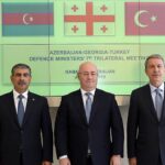 وزراء دفاع تركيا وأذربيجان وجورجيا
