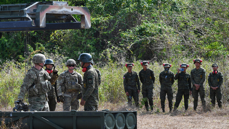 قاعدة عسكرية في الفيليبين