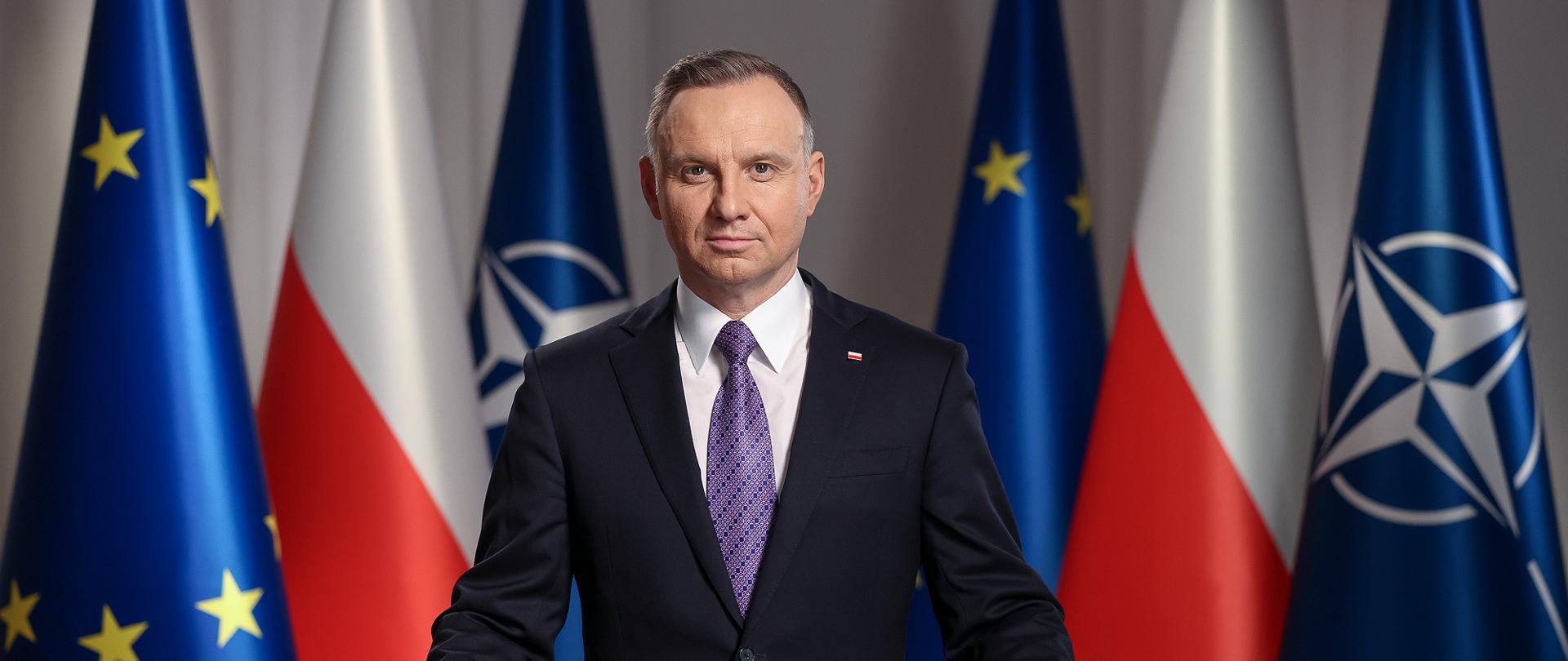 رئيس بولندا يدعو “الناتو” لزيادة الإنفاق العسكري إلى 3% من الناتج المحلي الإجمالي