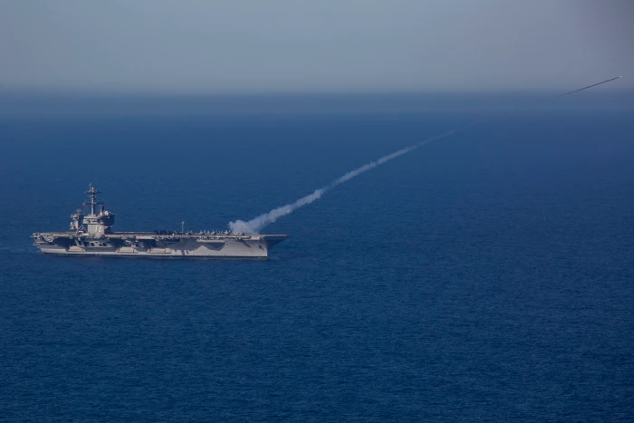 البحرية الأميركية تقوي دفاعات حاملات الطائرات ضد الصواريخ الصينية المضادة للسفن