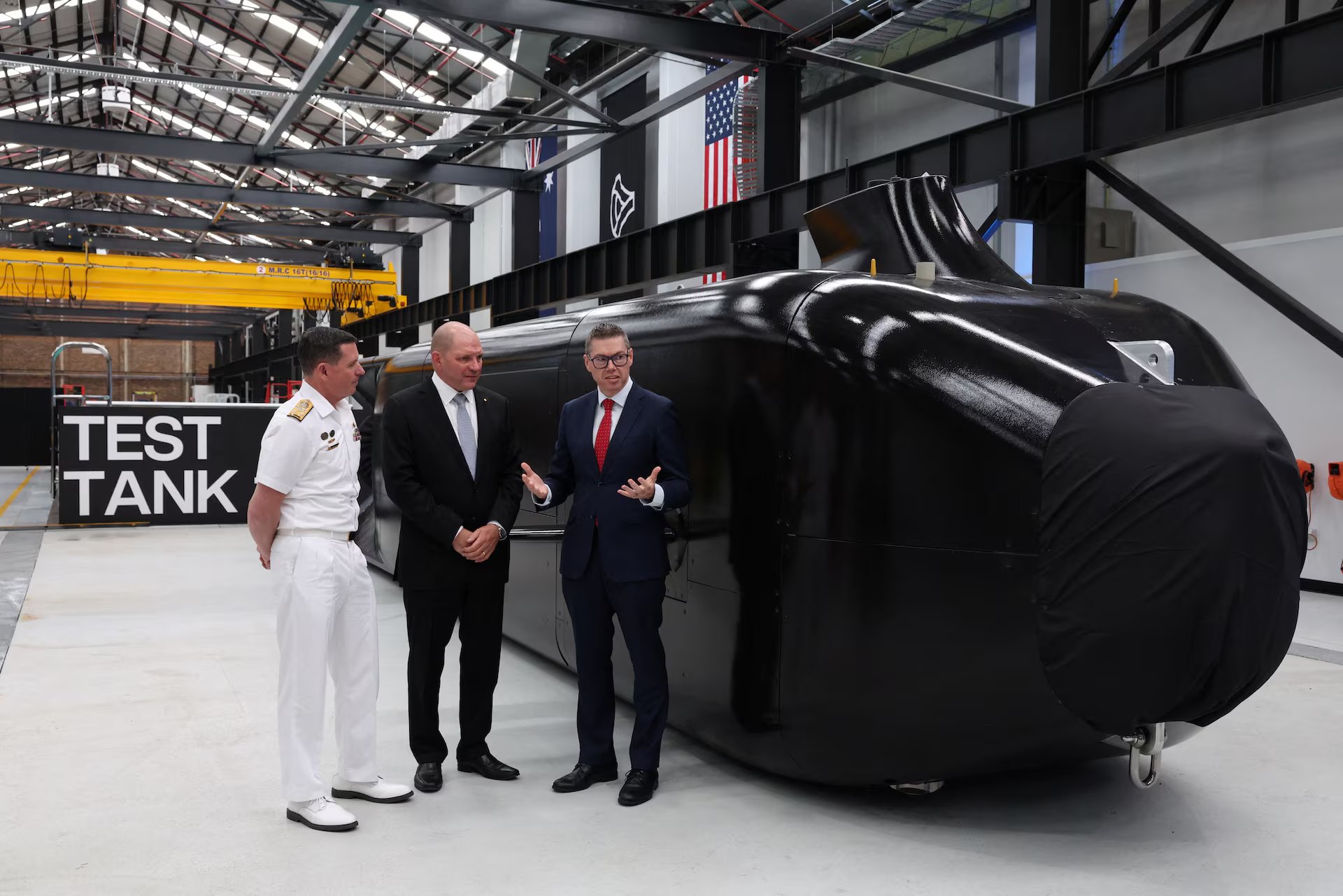 دعماً للبحرية الأسترالية.. “أندوريل” تفتتح مصنعاً لإنتاج غواصات “غوست شارك” ذاتية القيادة في سيدني