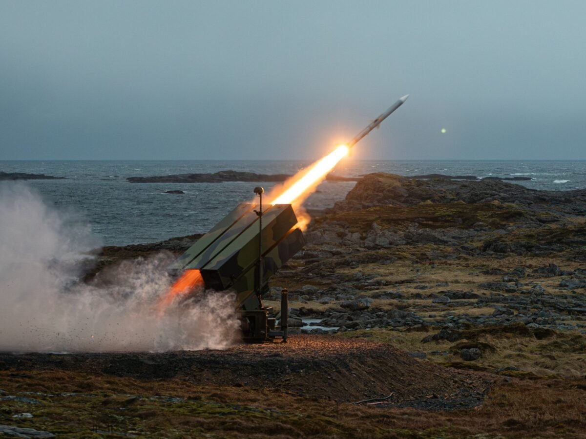 “آر تي أكس” تحصل على عقد لإنتاج وتوريد وحدات إطلاق لمنظومة الدفاع الجوي “ناسامز” إلى تايوان