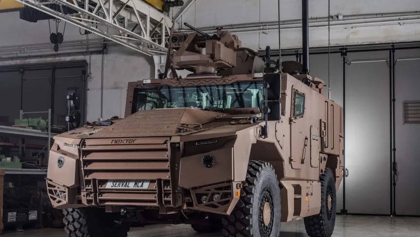 قادرة على إطلاق المسيرات.. فرنسا تكشف النقاب عن مركبة “Serval” المدرعة من شركة “KNDS”