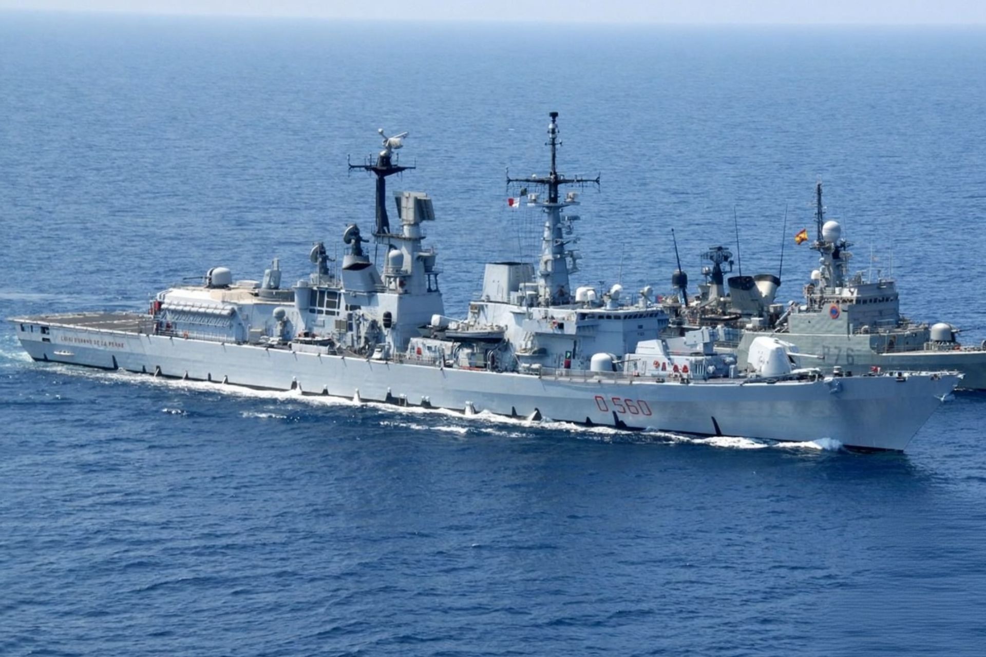 في إطار برنامج “DDX”.. البحرية الإيطالية تبرم صفقة بـ 2.7 مليار يورو لبناء مدمرتين من الجيل القادم