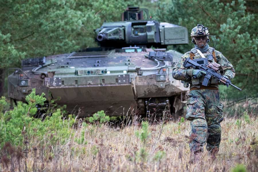 “راينميتال” تحصل على عقد يتجاوز مليار يورو لتطوير أنظمة الجندي الرقمي لصالح الجيش الألماني