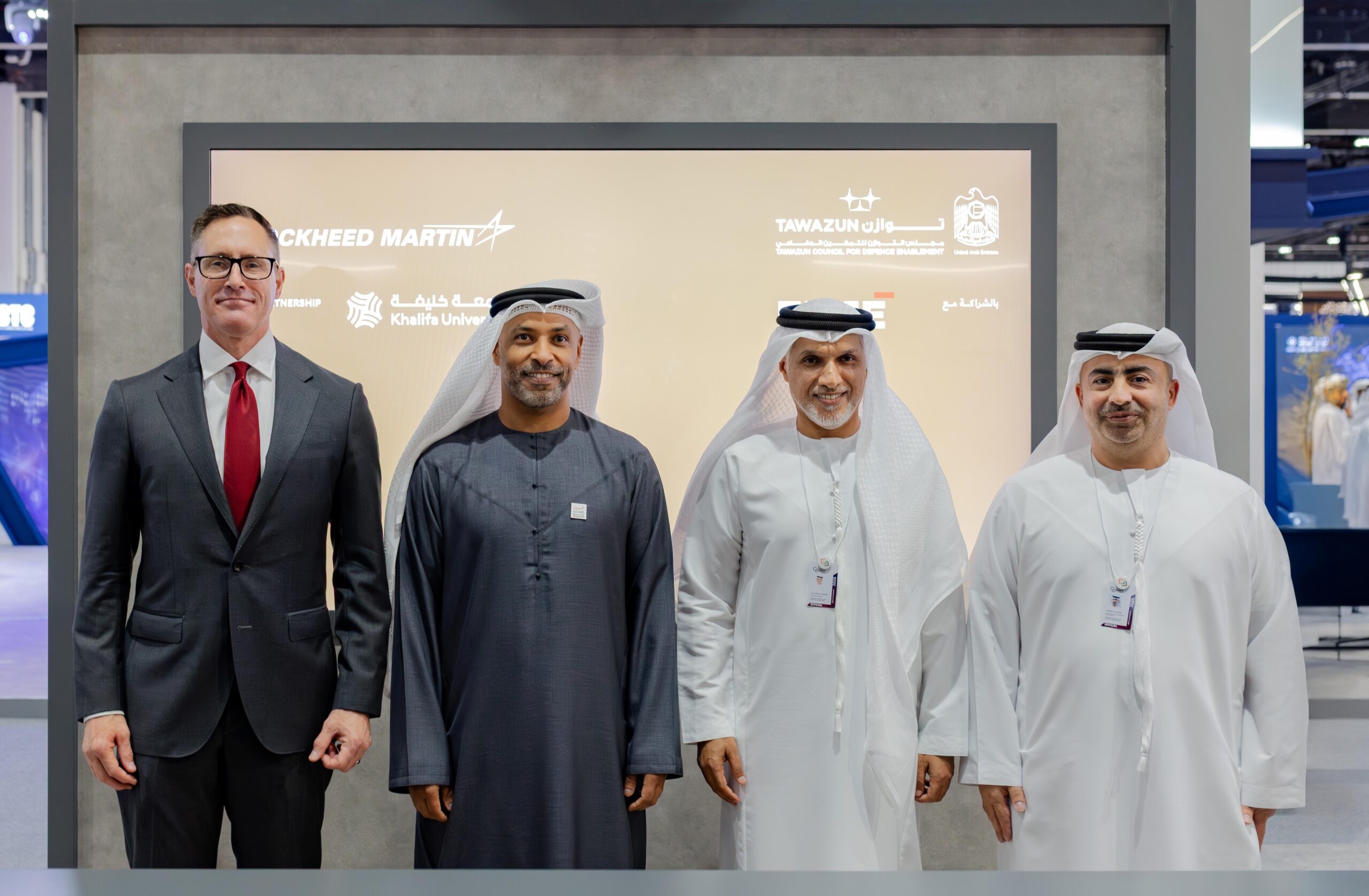 اتفاقية استراتيجية بين «توازن» و«لوكهيد مارتن» لتأسيس منشأة متقدمة لتصميم وتجميع الشرائح الدقيقة في دولة الإمارات